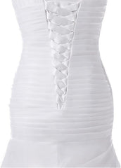 Chic Neckline Mermaid Wedding Dresses