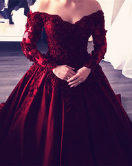Lace Long Sleeves V-neck Off The Shoulder Satin Wedding Dresses Ball Gowns