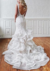 Tulle V-neck Lace Appliques & Beadings Mermaid Wedding Dress