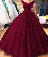 Lace V-neck Off Shoulder Satin Ball Gown Quinceanera Dresses