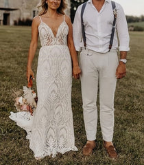 Sheath Column Mesh V Neck Lace Wedding Dress