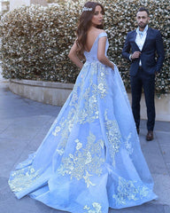 Elegant V-neck Off Shoulder Prom Dresses Ball Gowns