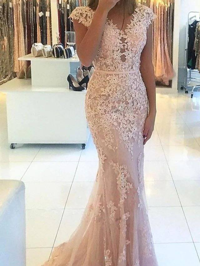 Mermaid / Trumpet Elegant Floral Engagement Formal Evening Dress V Neck Short Sleeve Sweep / Brush Train Lace with Appliques - RongMoon