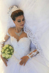 Vintage Lace Long Sleeves Tulle Ball Gowns Wedding Dresses