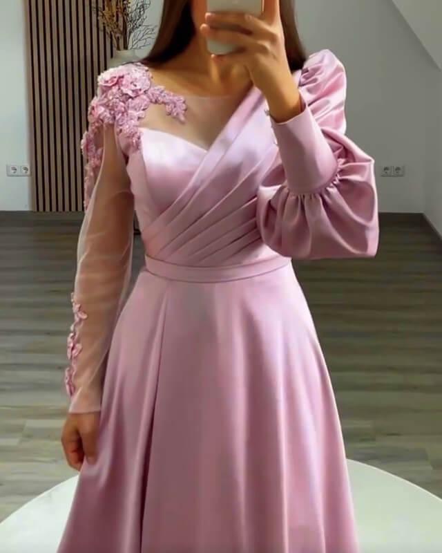 A-line Lace Appliques Long Sleeve Satin Dress - RongMoon