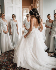 A Line Ruffles Tulle Wedding Dresses Lace Appliques