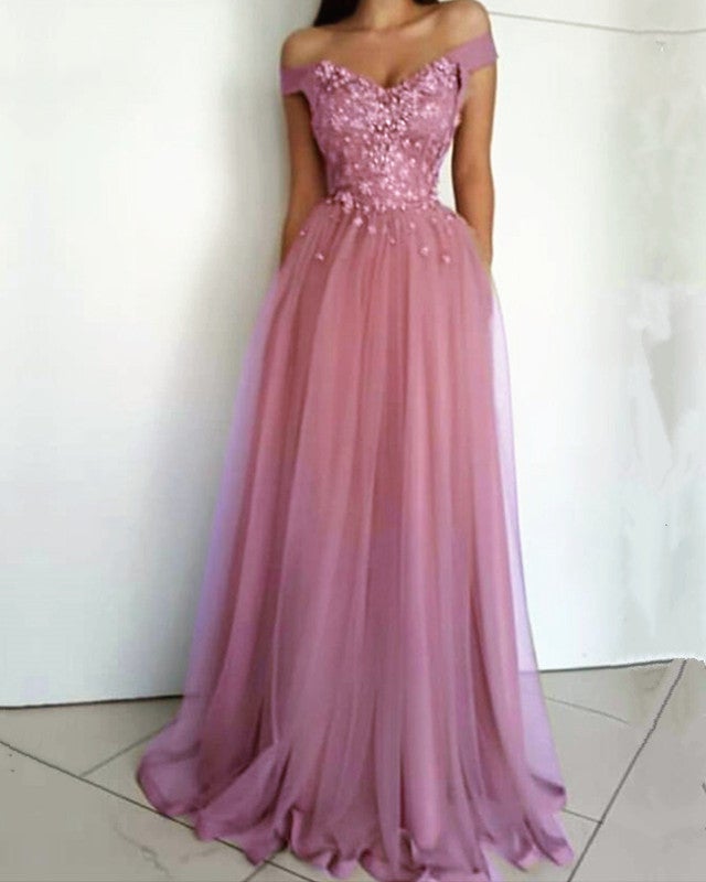 Elegant Tulle Off The Shoulder Dresses Lace Appliques