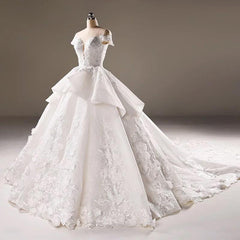 Vintage Lace Cap Sleeves Tulle Scoop Neck Wedding Dresses Ball Gowns 2018