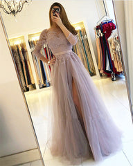 Modest Lace Appliques Tulle Bridesmaid Dresses With Sleeves