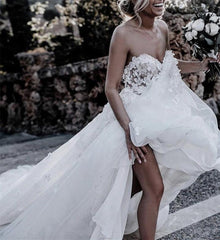 Boho Lace Flowers Sweetheart Tulle Wedding Dresses