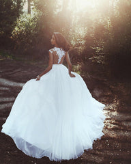 Elegant Lace Appliques Chiffon Long Split Wedding Dresses
