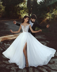 Elegant Lace Appliques Cap Sleeves Chiffon Wedding Dresses With Leg Slit