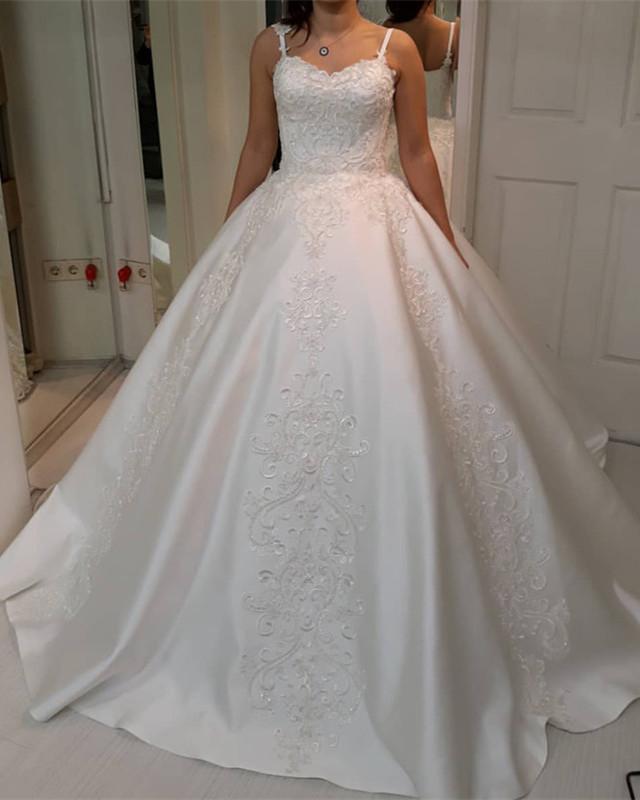 Sexy Spaghetti Straps Sweetheart Satin Ball Gowns Wedding Dresses Lace Embroidery