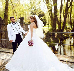 Lace Flowers Sweetheart Tulle Ball Gowns Embroidery Wedding Dresses