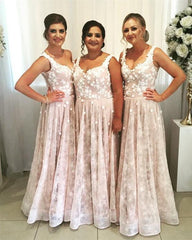 Spaghetti Straps Sweetheart Lace Long Bridesmaid Dresses With Flowers Beaded