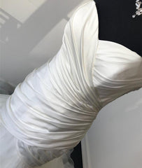 Sexy Ruched Sweetheart Organza Layered Mermaid Wedding Dresses 2018
