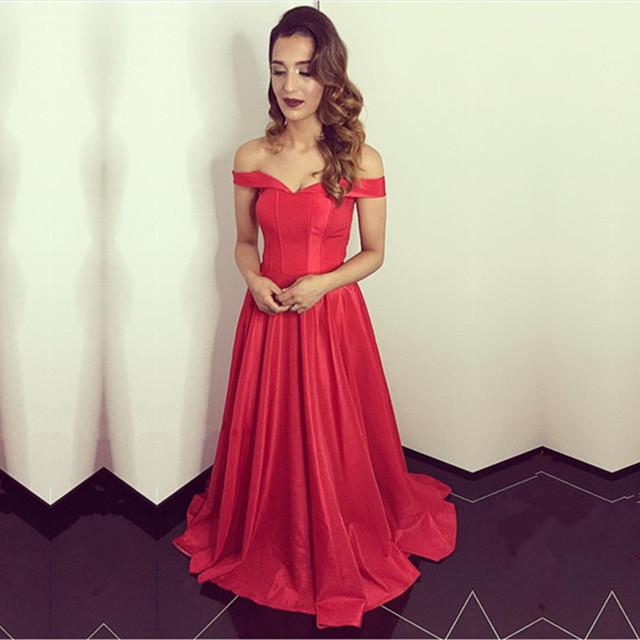Red Satin Off The Shoulder Bridesmaid Dresses For Wedding Party