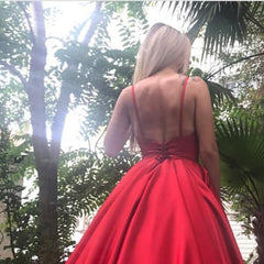 Red Satin Long V-neck Open Back Bridesmaid Dress Leg Split Evening Gowns