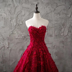 Romantic Burgundy Lace Embroidery Sweetheart Wedding Dresses Princess