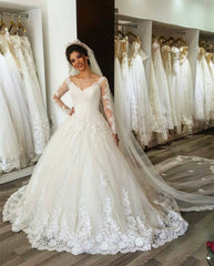 Vintage Lace Long Sleeves V Neck Wedding Dresses Ball Gowns 2017