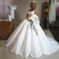 Vintage Lace Embroidery White Wedding Dresses Ball Gowns 2017