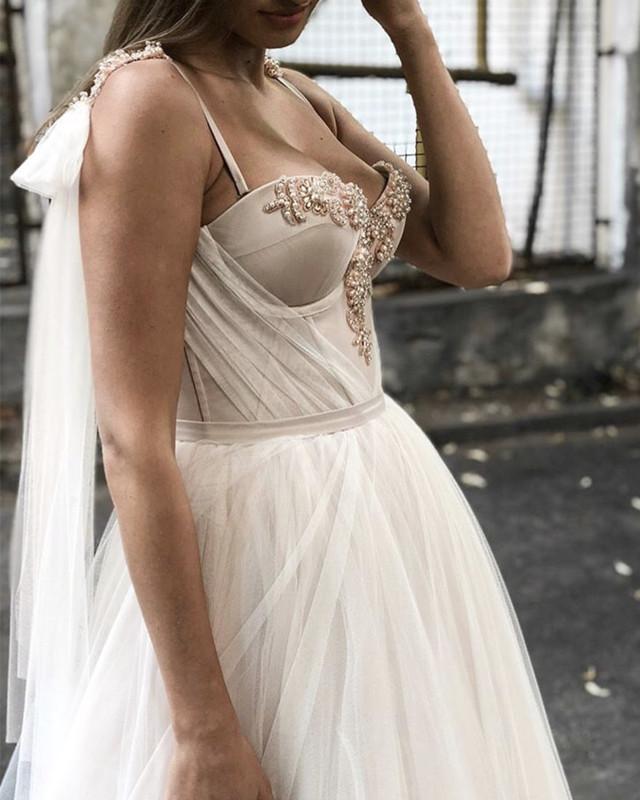 Romantic Pearl Beaded Sweetheart Tulle Princess Wedding Dresses