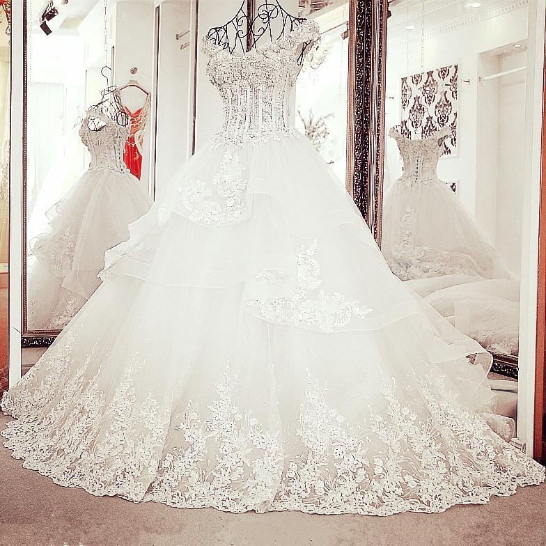 V Neck Off Shoulder Lace Appliques Beaded V Neck Tulle Wedding Dresses 2017