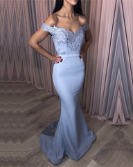 Lace Appliques V-neck Off Shoulder Mermaid Bridesmaid Dresses