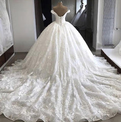 V-neck Off The Shoulder Ball Gown Wedding Lace Dresses