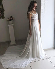 Leg Split Ivory Chiffon Sweep Train Lace Appliques Beach Wedding Dresses