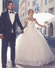 Lace Sweetheart Off Shoulder Tulle Ball Gowns Wedding Dresses 2018