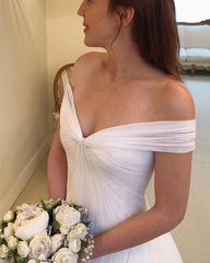 Elegant Pleated Tulle V-neck Off Shoulder Princess Wedding Dresses 2019