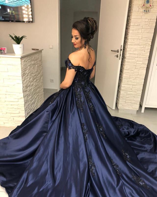 Lace Embroidery Beaded Off The Shoulder Satin Wedding Ballgown Dresses