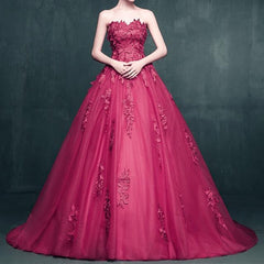Elegant Floral Lace Sweetheart Tulle Ball Gown Dresses