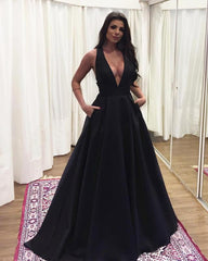 Sexy Plunge V-neck Long Satin Prom Dresses 2018 Backless Evening Gowns