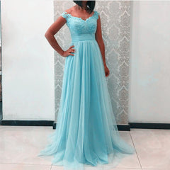 Off The Shoulder Tulle Empire Bridesmaid Dresses With Lace Appliques