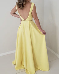 Sexy A Line Backless Bridesmaid Dresses Long