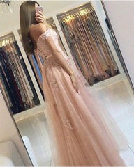 Lace Appliques Off Shoulder Tulle Bridesmaid Dresses Long - RongMoon