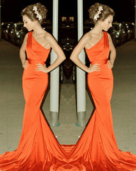 Mermaid Bridesmaid Dresses One Shoulder Satin Sweep Train