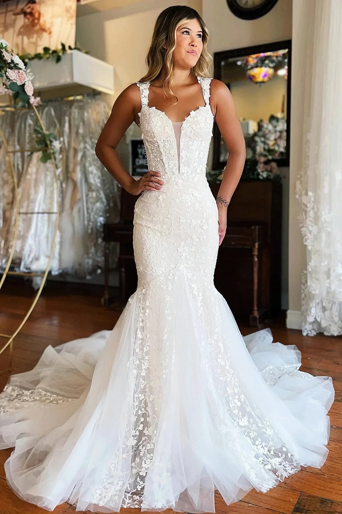Mermaid Sweep Train White Lace Wedding Dress