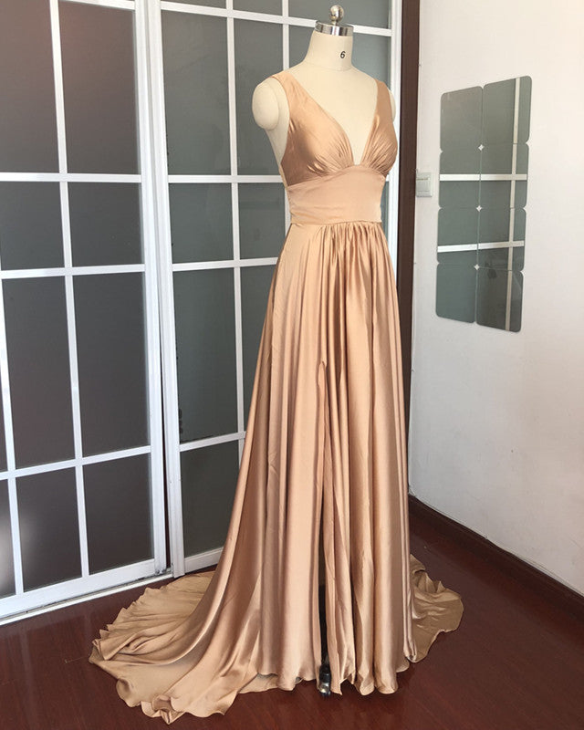 Sexy Plunge V-neck Long Chiffon Bridesmaid Dresses With Leg Split