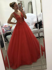 Floor Length Appliques Red V Neck Tulle Backless Flower Prom Dress