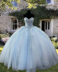 Tulle Strapless Appliques Beaded Ball Gown Dress