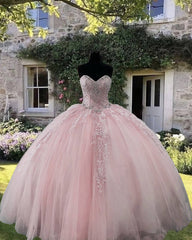 Tulle Strapless Appliques Beaded Ball Gown Dress