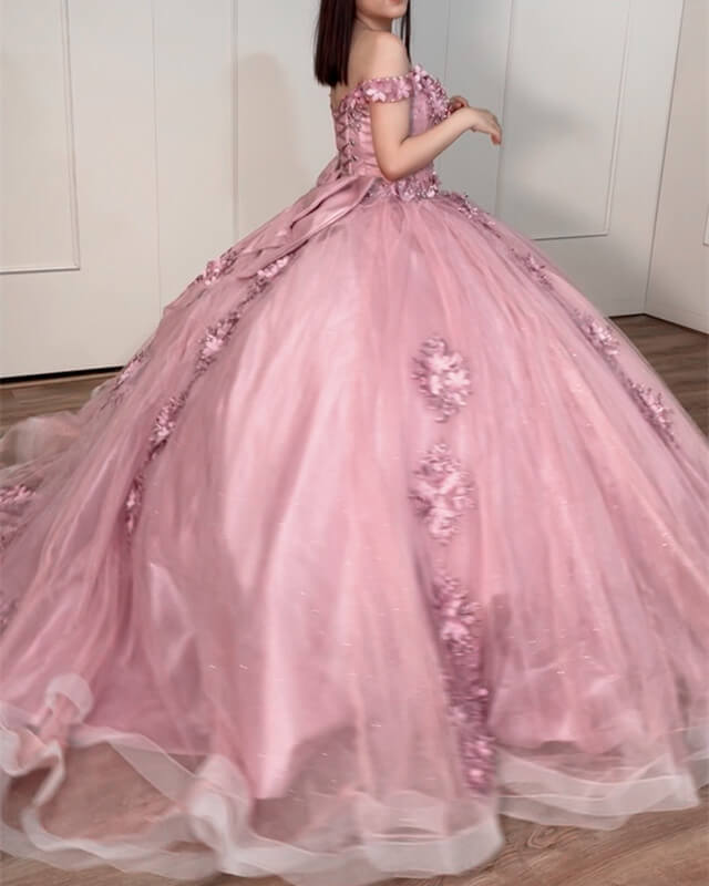 Dusty Pink Tulle Quinceanera Dresses Embroidery Ball Gown