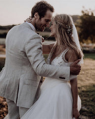 Tulle Beach Wedding Dresses V Neck Lace Appliques