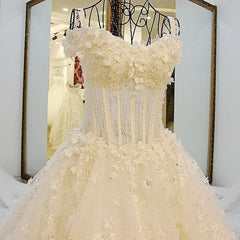 Lace And Crystal Beaded Sweetheart See Through Wedding Dresses Ball Gowns