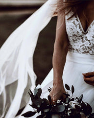 Tulle Beach Wedding Dresses V Neck Lace Appliques