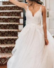 A Line Ruffles Tulle Wedding Dresses Lace Appliques