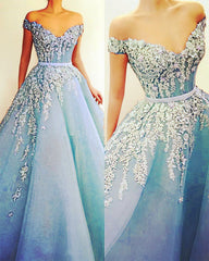Elegant Tulle Dresses Lace Appliques Off Shoulder